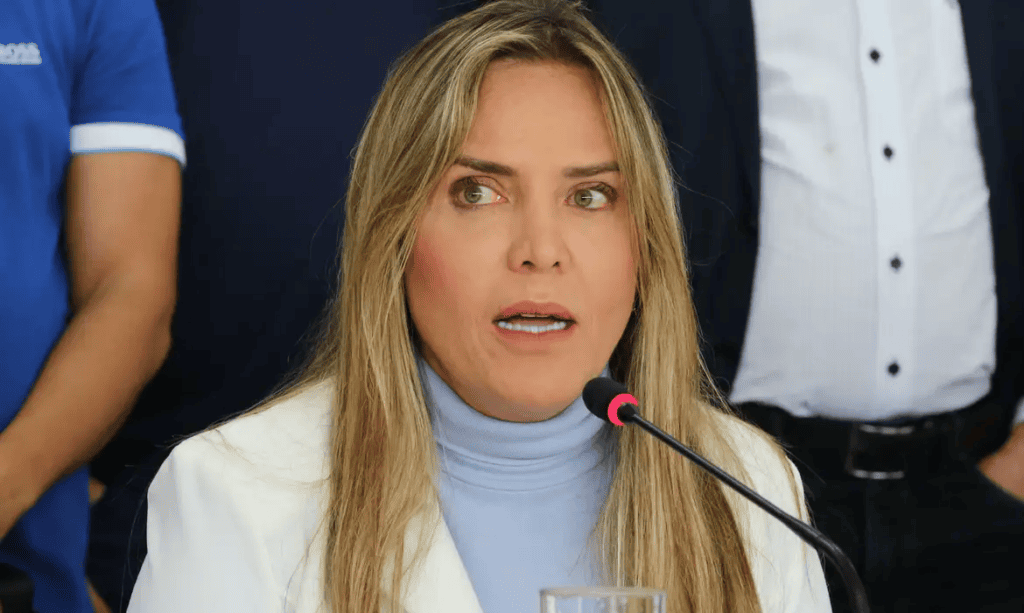 CELINA STF